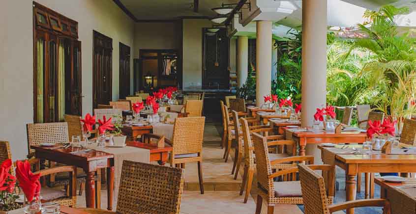 restaurant image